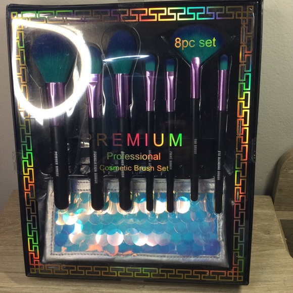 Professional cosmetic brush and bag set - Picture 3 of 4